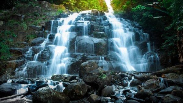 Rekomendasi Tempat Wisata Tersembunyi Sumatra Barat yang Siap Menikmati Hati Wisatawan